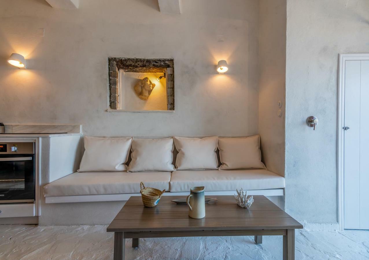 Villa Neosikos Amazing Beach House In Milos Island Klima  Exterior foto
