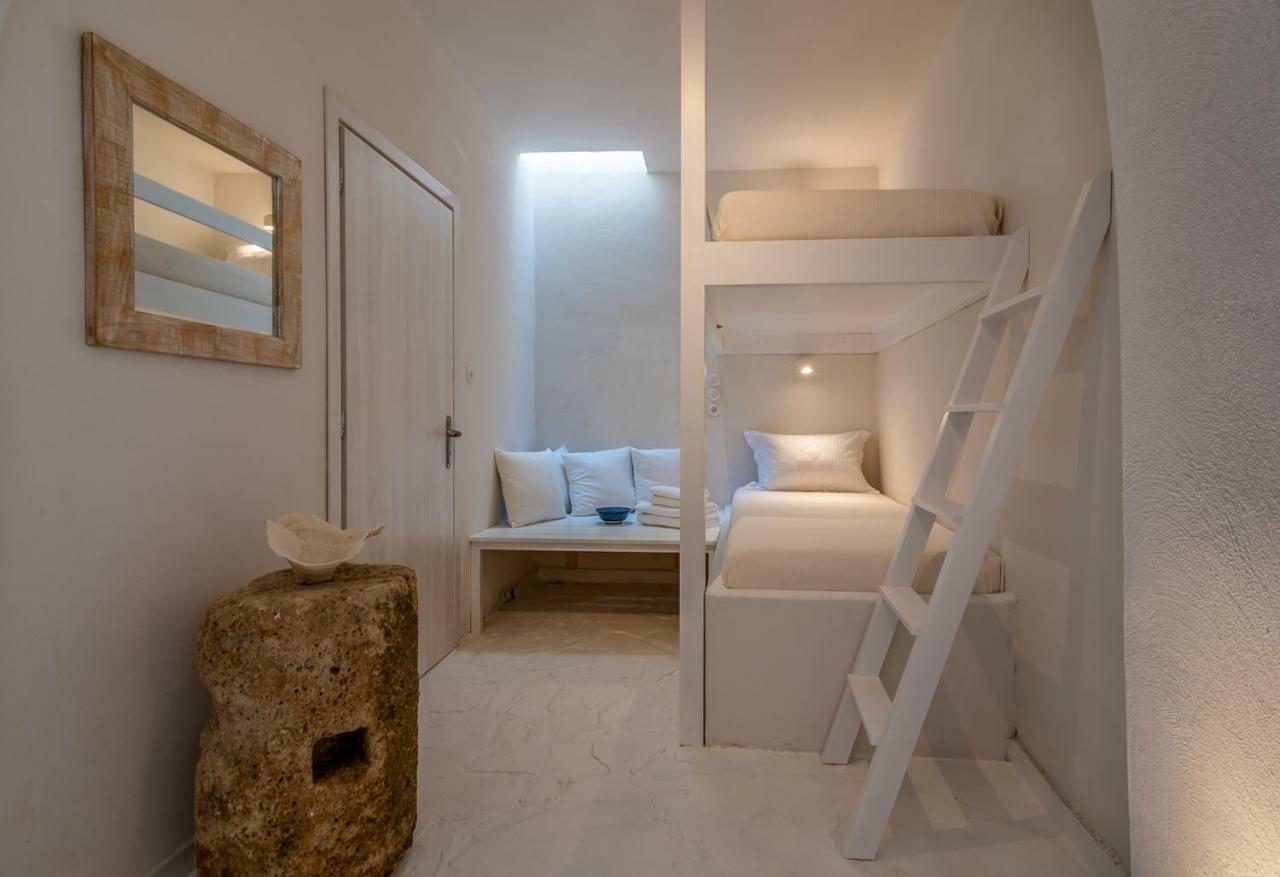 Villa Neosikos Amazing Beach House In Milos Island Klima  Exterior foto